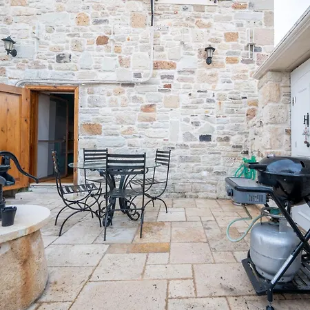 Miniq Homes 105 - Garden Cinema, Bbq, Center 2br Stone Βίλα Foca